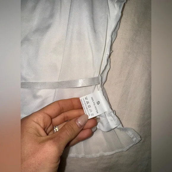 White Halter Neck Smocked Top - Picture 5 of 7